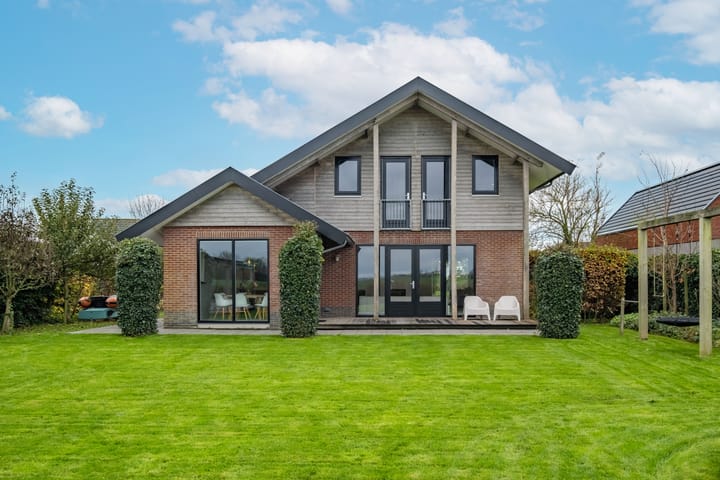 Photo 79 of Bourboomweg 28