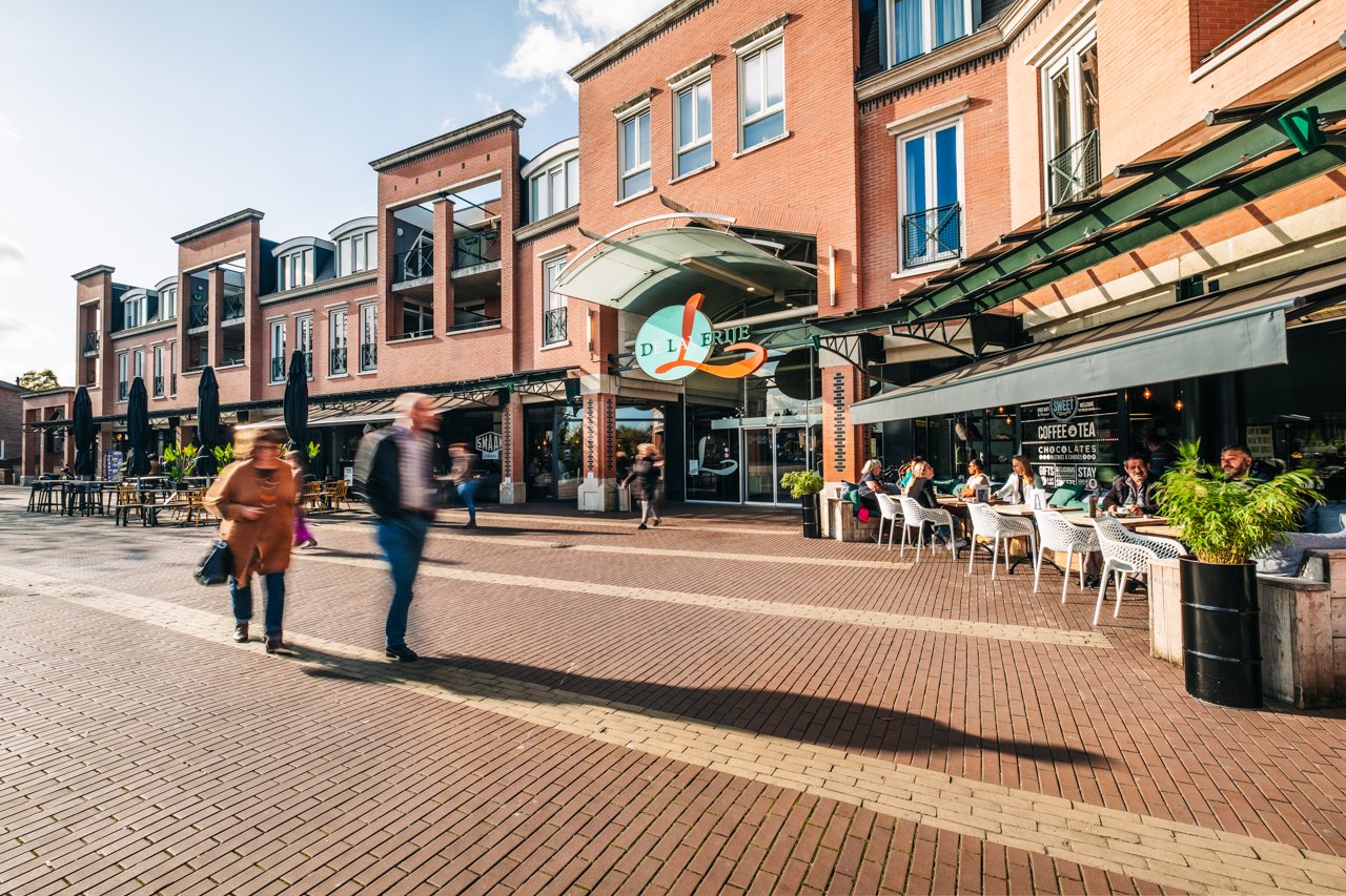 Bekijk foto 3 van Wilhelminaplein 30