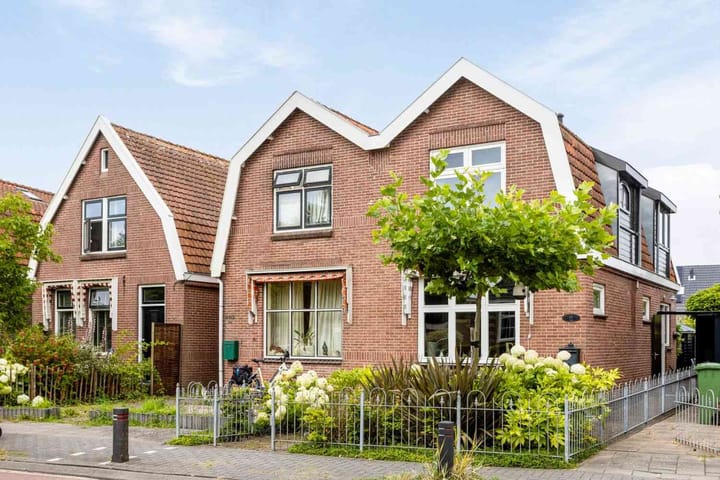 Foto 1 van Dorpsstraat 804