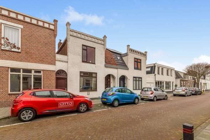 Foto 39 van Heemskerkerweg 2