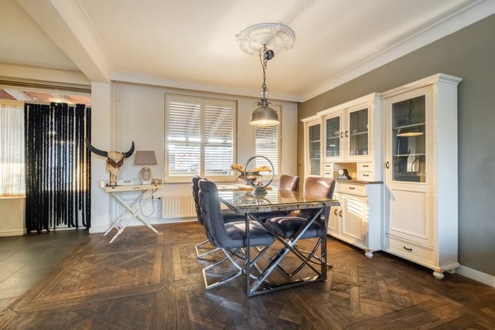 Foto 8 van Lyonhof 2