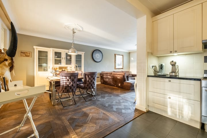 Foto 11 van Lyonhof 2