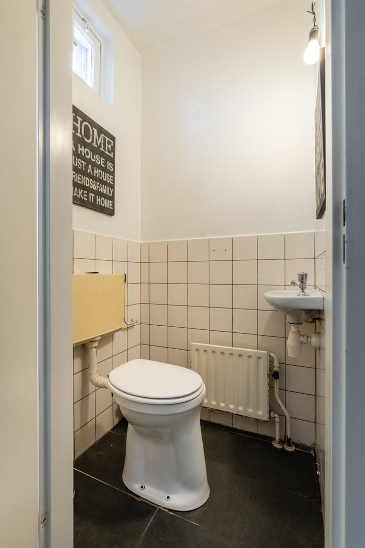 Foto 15 van Lyonhof 2