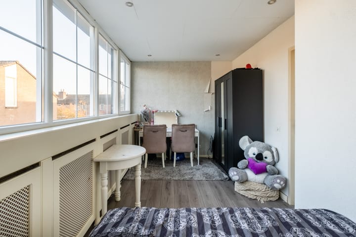 Foto 19 van Lyonhof 2