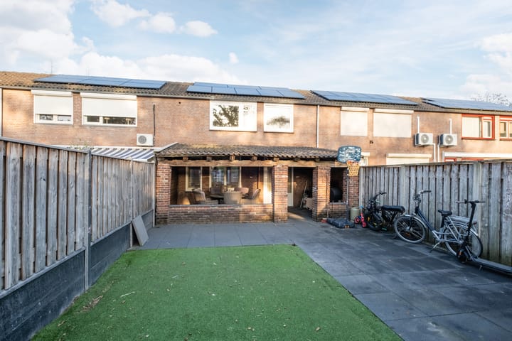 Foto 27 van Lyonhof 2