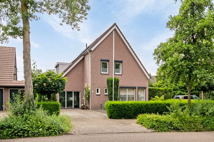 Foto 7 van Donk 19