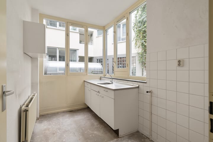 Photo 12 of Verversstraat 149