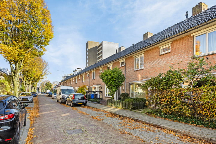 Bekijk foto 24 van Bilderdijkstraat 18