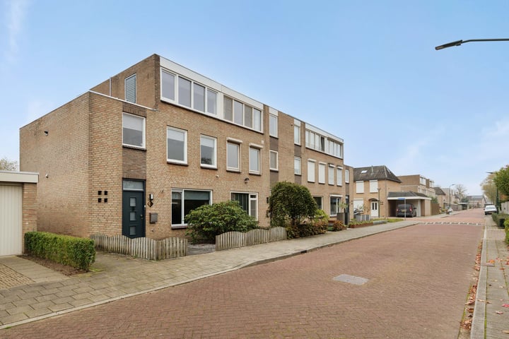 Bekijk foto 41 van Bachlaan 26