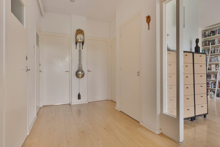 Foto 6 van Goudsbloemlaan 210