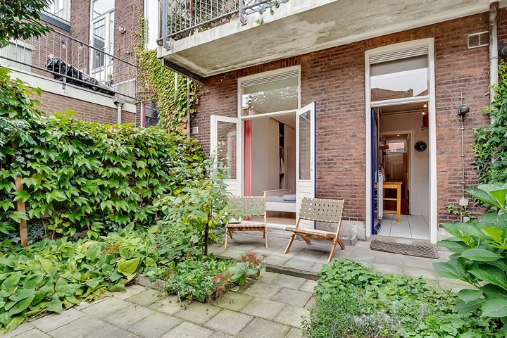 Bekijk foto 25 van Damstraat 40