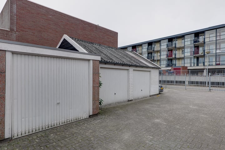 Bekijk foto 45 van Brinkstraat 39