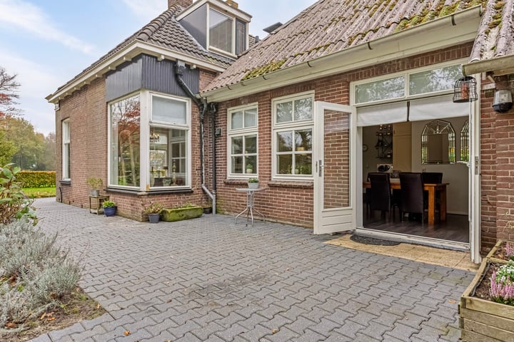 View photo 26 of Dorpsstraat 14