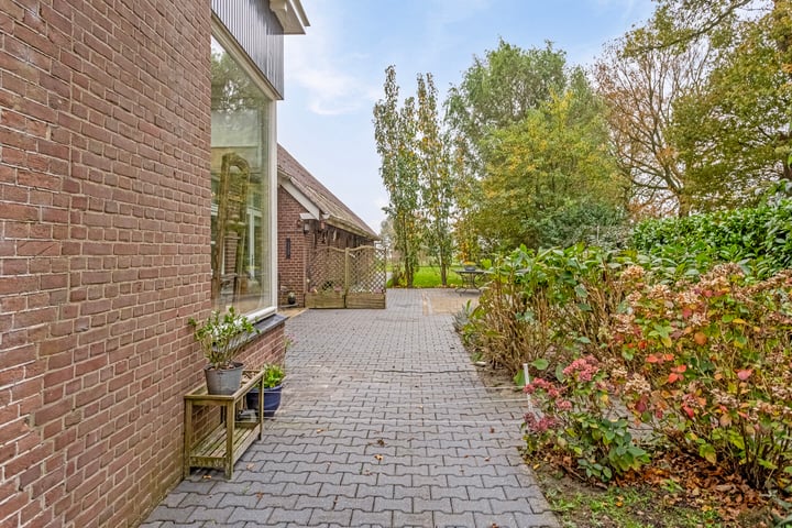 View photo 29 of Dorpsstraat 14