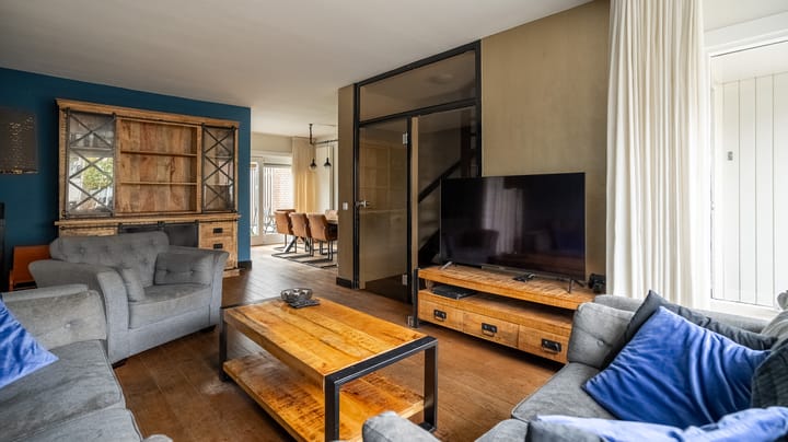 Foto 4 van Borg Ewsum 70