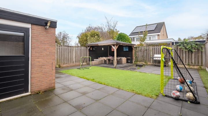 Foto 25 van Borg Ewsum 70