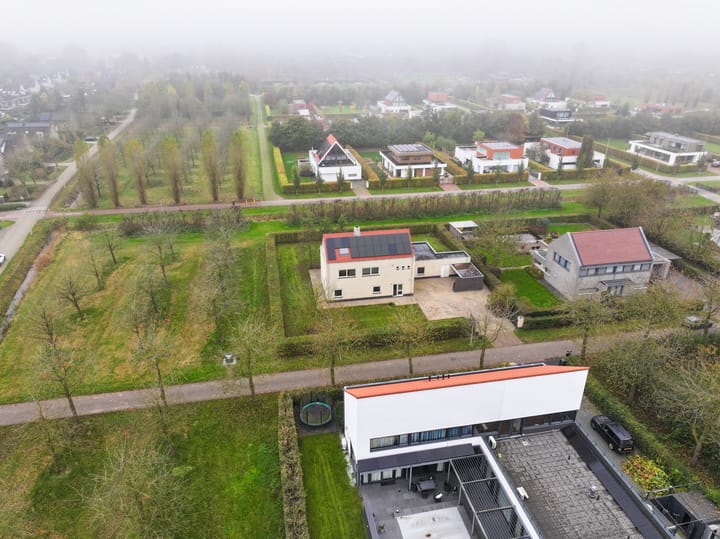 Foto 30 van John Grosmanstraat 6