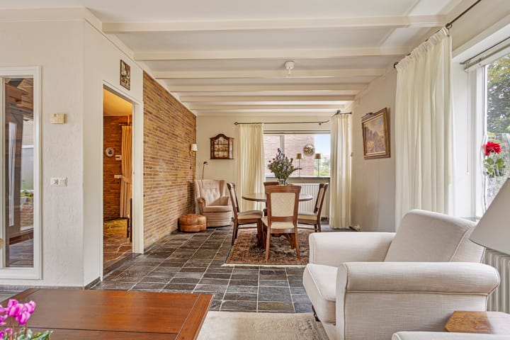 Foto 15 van Molenstraat 47