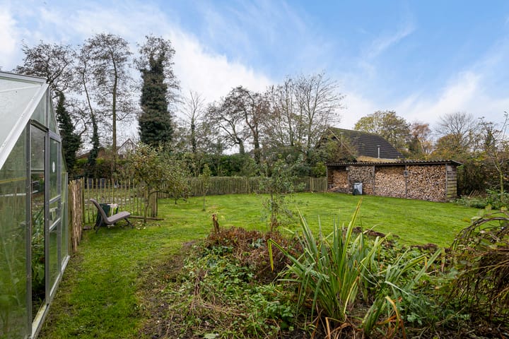 Photo 39 of De Streek 11