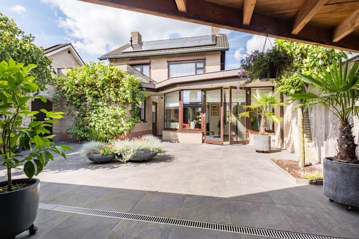 Foto 18 van St. Clemensdreef 4