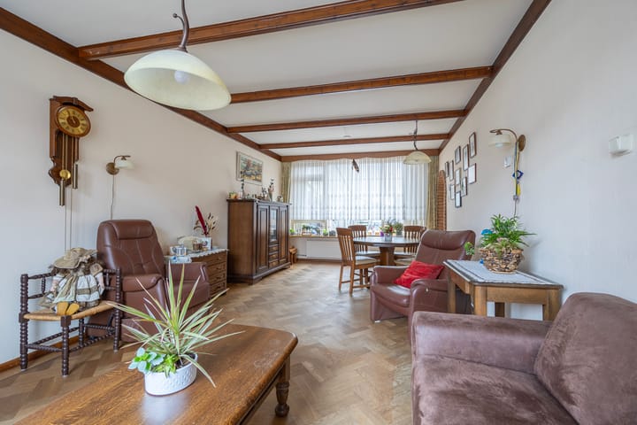 Foto 8 van Helfrichstraat 10