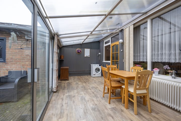 Foto 11 van Helfrichstraat 10