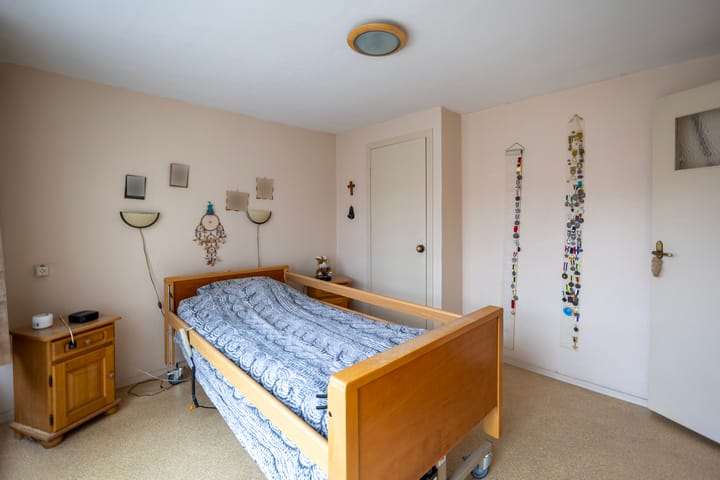 Foto 14 van Helfrichstraat 10