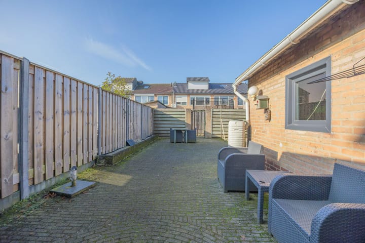 Foto 25 van Helfrichstraat 10