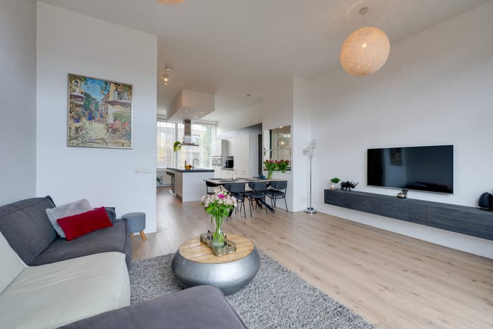 Photo 16 of Jan Vrijmanstraat 147