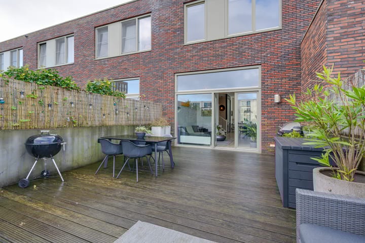 Photo 26 of Jan Vrijmanstraat 147