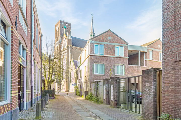 Foto 2 van Monsterstraat 4-B