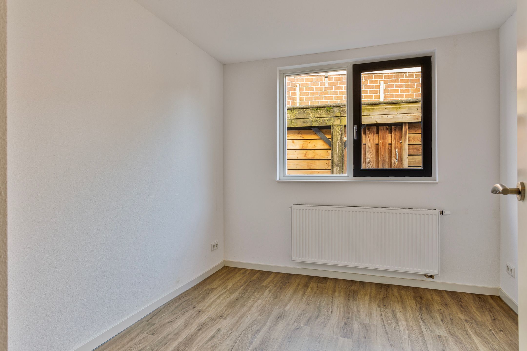 Foto 18 van Monsterstraat 4-B