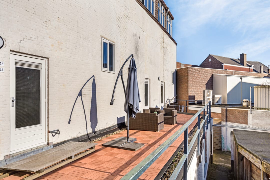 Foto 22 van Monsterstraat 4-B