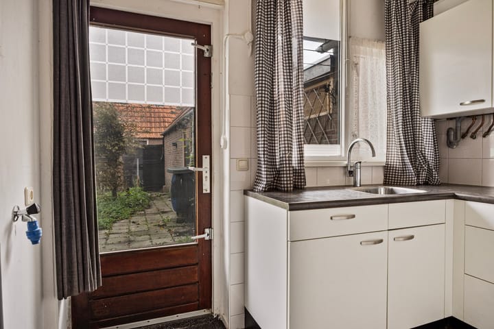 Foto 15 van Dapperstraat 24