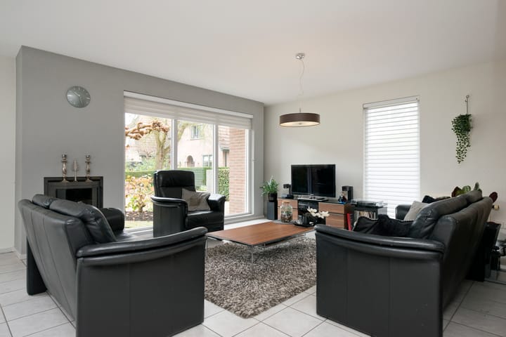 Foto 8 van IJsbout 25