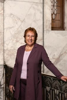 Ellis Versteeg - Luhrman - Officemanager