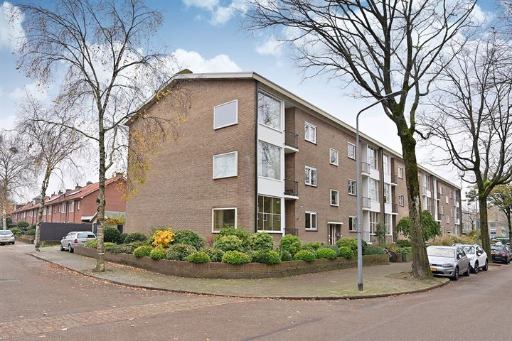 Oude Loosdrechtseweg 121