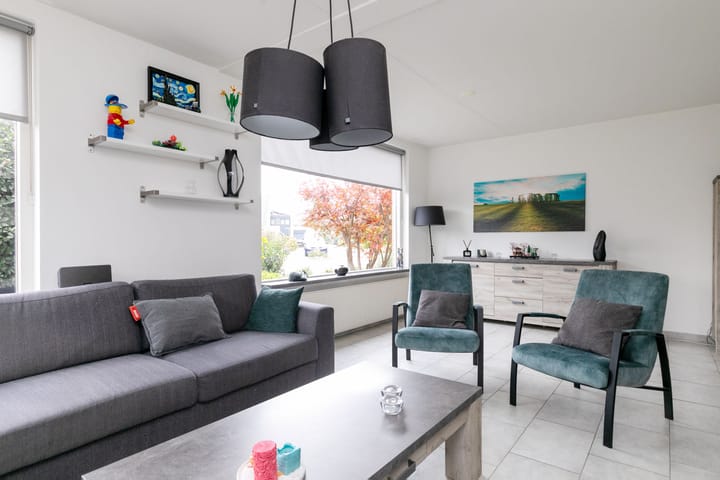 Foto 10 van Dr. J.M. den Uylstraat 65