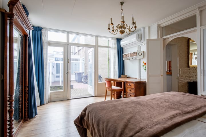 Foto 14 van Plevierstraat 10