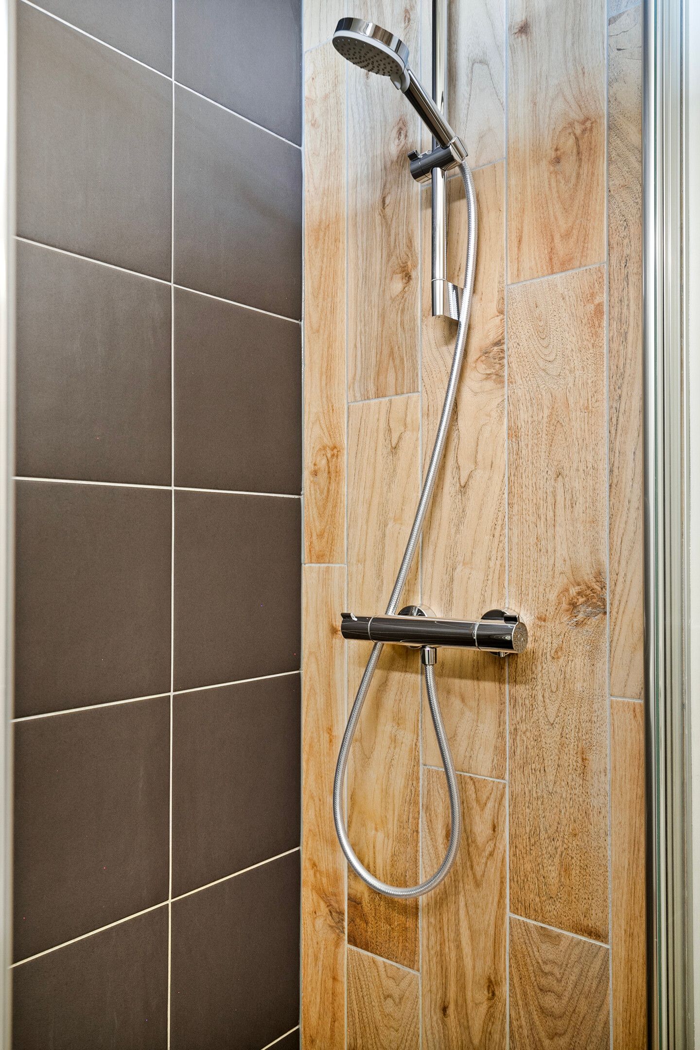 Foto 19 van Van der Hagenstraat 933