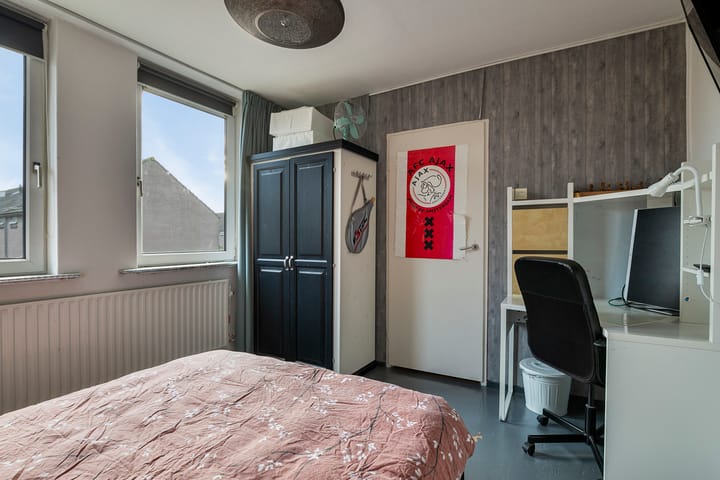 Foto 13 van Venus 72