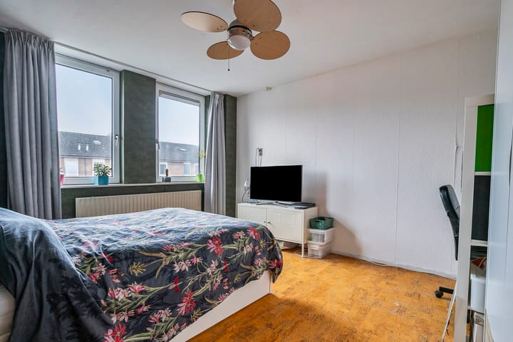 Foto 17 van Venus 72