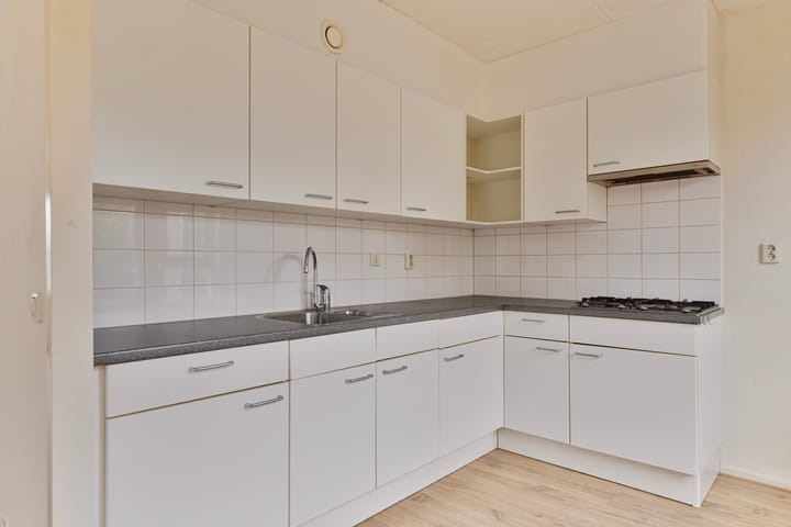 Foto 17 van de Reling 9