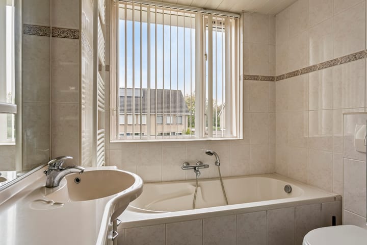 Photo 13 of Mr. P.A. Bergsmastrjitte 10