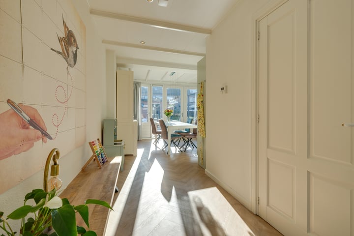 View photo 14 of Oosterstraat 47