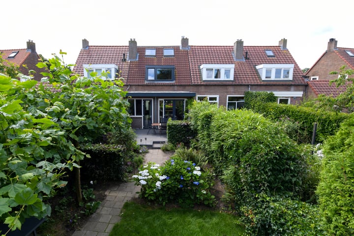 View photo 38 of Goossen de Witstraat 9