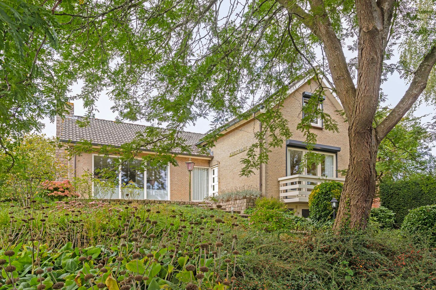 Foto 1 van Eijkhovenstraat 9