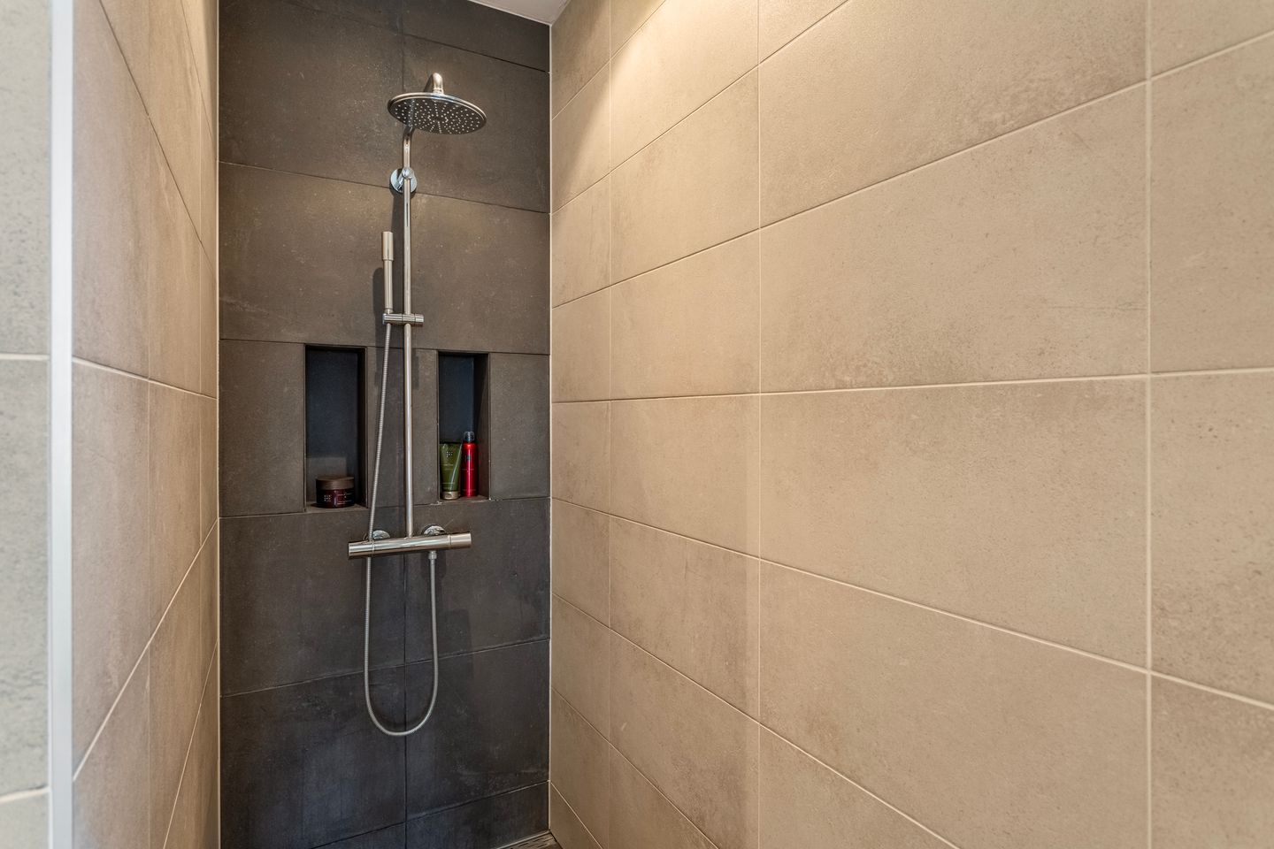 Foto 25 van Eijkhovenstraat 9