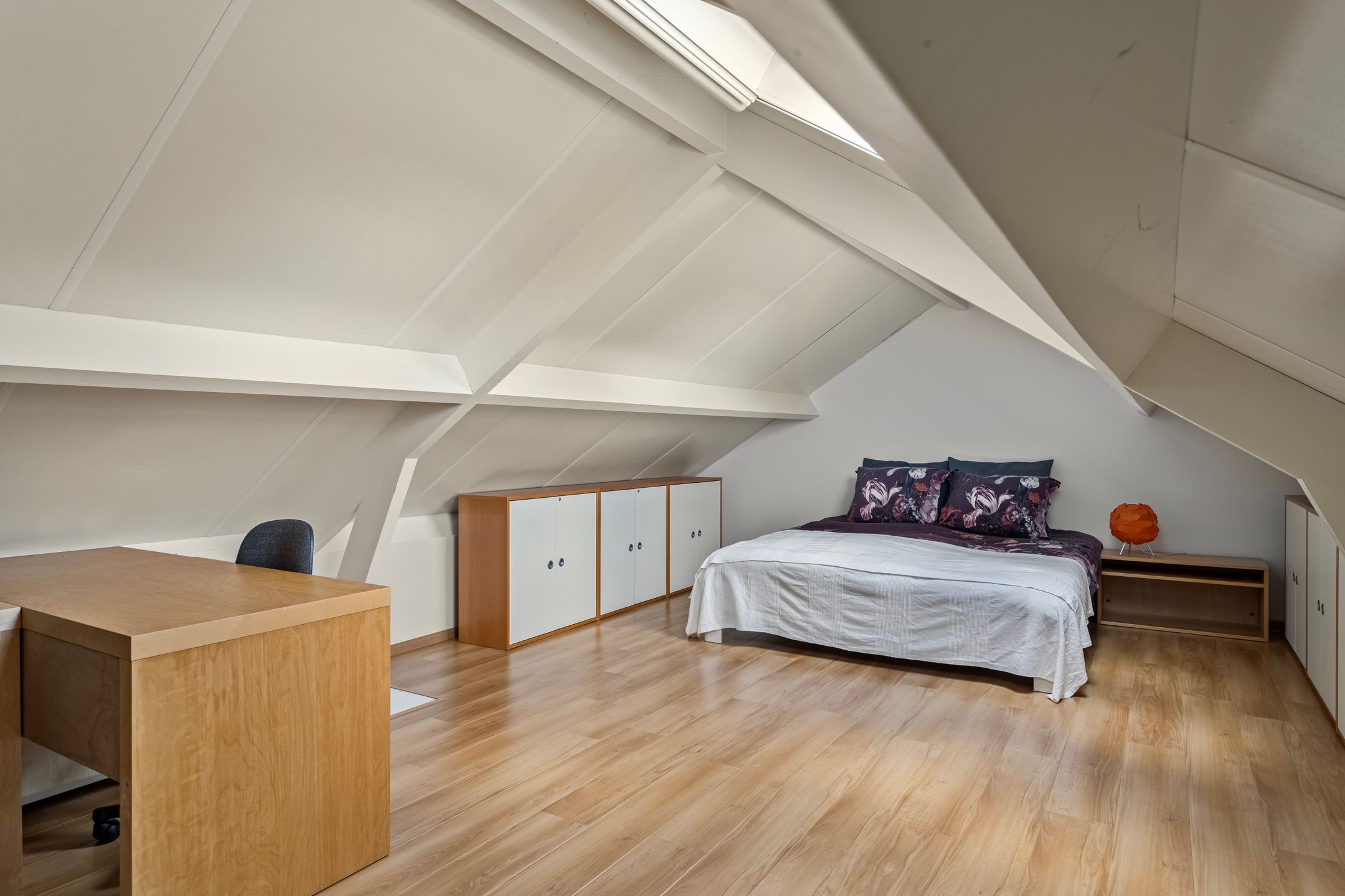 Foto 27 van Eijkhovenstraat 9