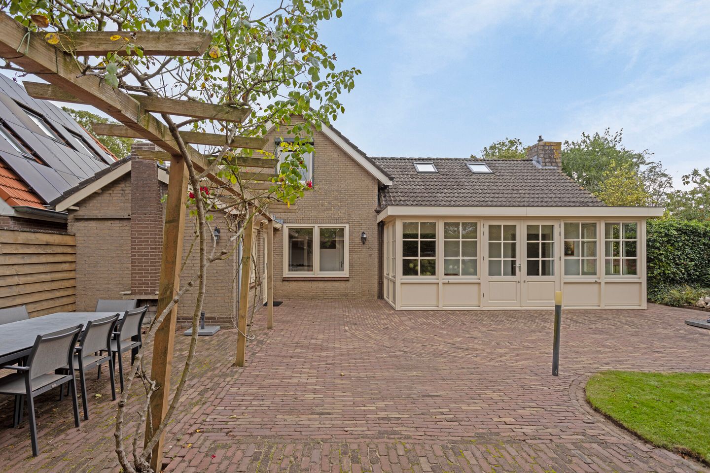 Foto 44 van Eijkhovenstraat 9